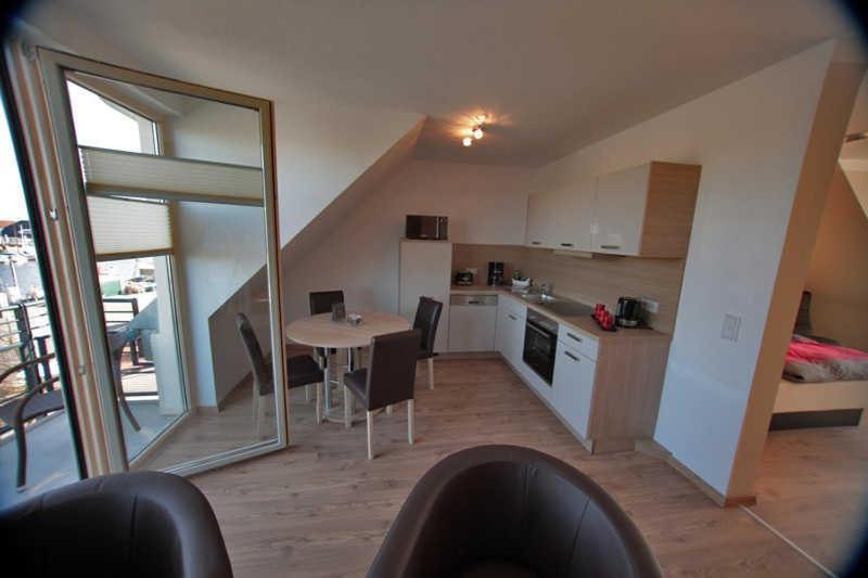 Apartment Jack _ Richies *