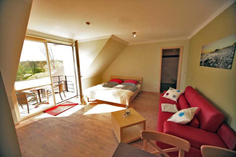 Apartment Jack _ Richies *